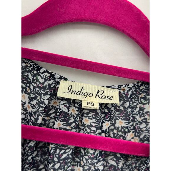 Indigo Rose PS women’s pleted blue, and white floral  cottagecore midi dress - Picture 3 of 7